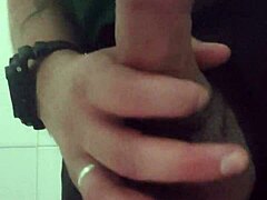 mall security masturbates