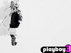 黑发妹内衣骚姿