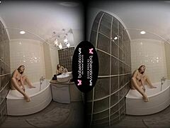 特里VR自慰高潮