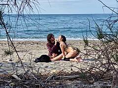 Beach Squirting Lovers