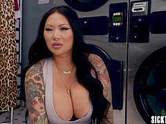  Laundry Shemale Fuck