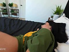 gal ritchie bed slip