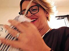 Kitchen Housewife Creampie